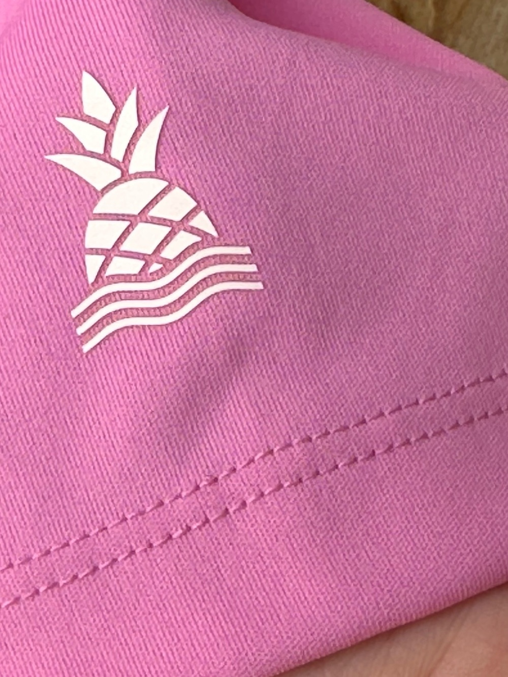 Chubbies Men's The Pink N' Proud Sun Crewneck Size Large Moisture Absorbing - Picture 9 of 9